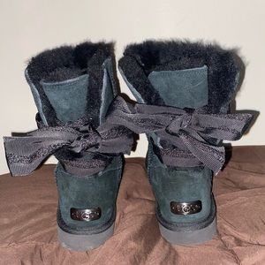 Woman’s Bailey bow 6.5